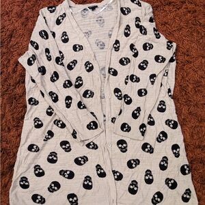 Size 3 Torrid Beige and Black Knit Skull Sweater